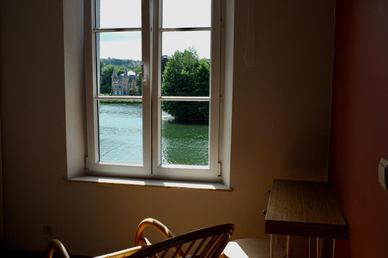 Gite Bord De Meuse 那慕尔 外观 照片
