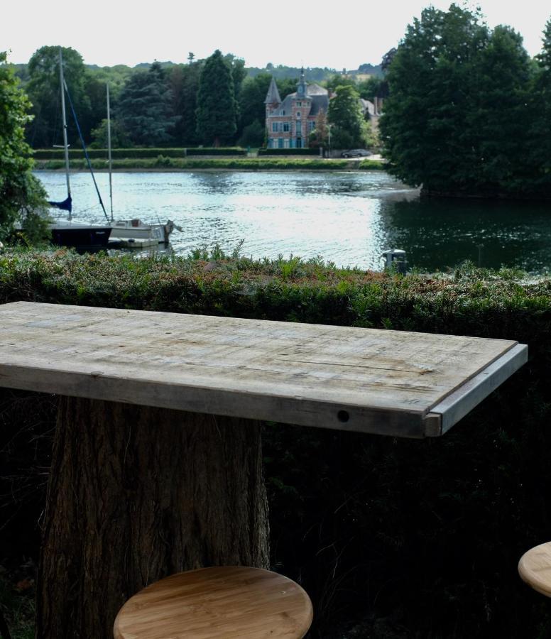 Gite Bord De Meuse 那慕尔 外观 照片